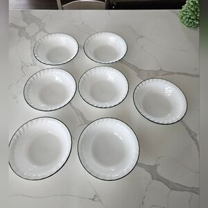 Set Of 7 Corelle Callaway Bowls Like New
